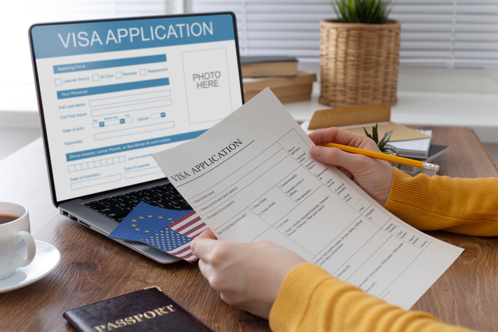 Uploaded imagevisa-application-composition-with-europe-america-flag.jpg